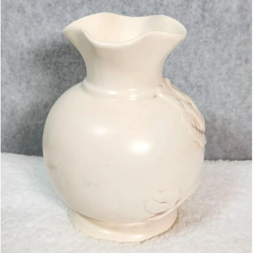VTG c1940s Red Wing Pottery Vase Magnolia #975 Ivory & Brown Vase 6
